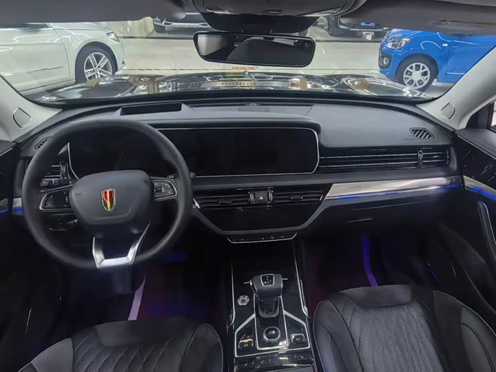 Photo 6 - Hongqi HS5