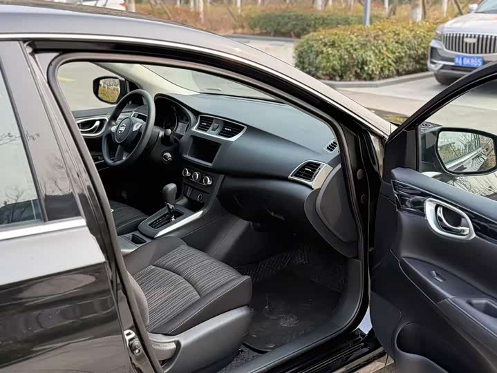 Фото 8 - Nissan Sylphy