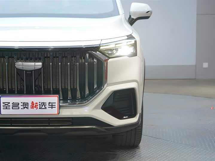 Фото 3 - Geely Okavango L