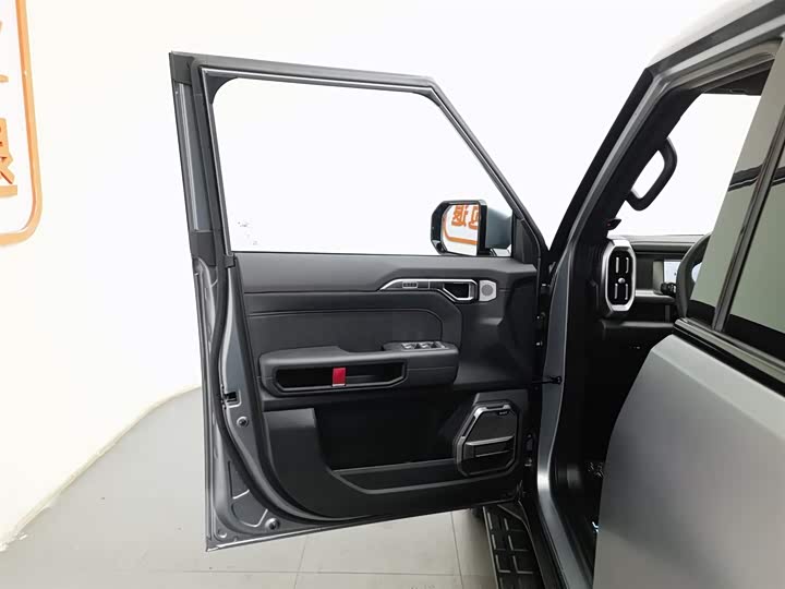 Фото 8 - Jetour T2