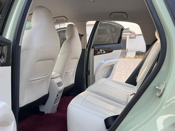 Фото 6 - Geely Galaxy Geome