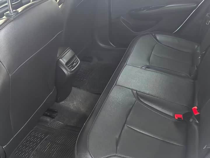 Фото 9 - Buick Excelle GT