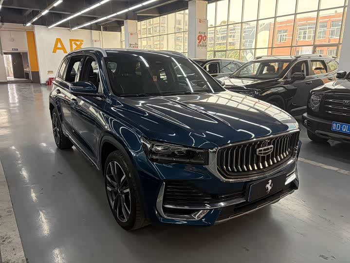 Фото 3 - Geely Monjaro