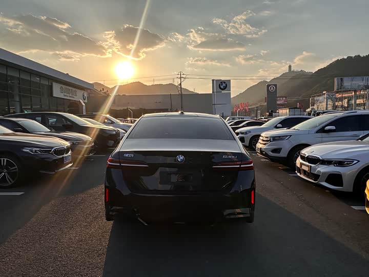 Фото 7 - BMW 5 Series