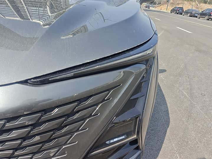 Фото 5 - Changan UNI-T