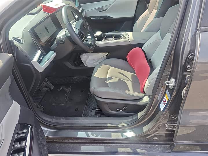 Фото 9 - Changan UNI-T