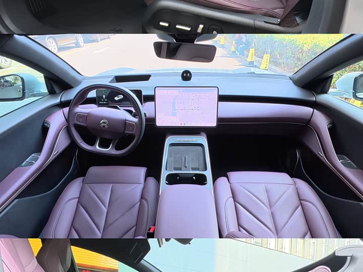 Фото 7 - Nio ET5T