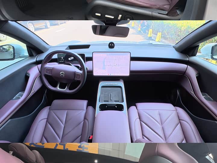 Фото 9 - Nio ET5T