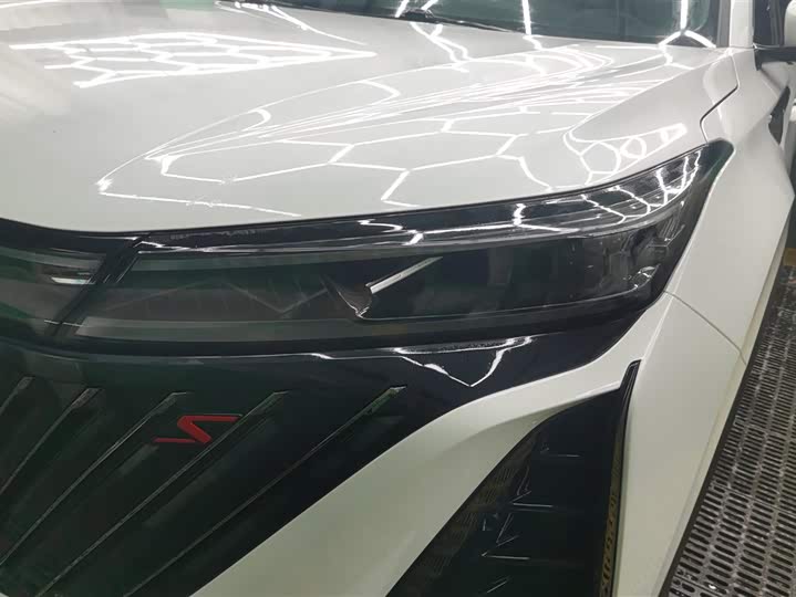 Фото 5 - Changan CS75 Plus