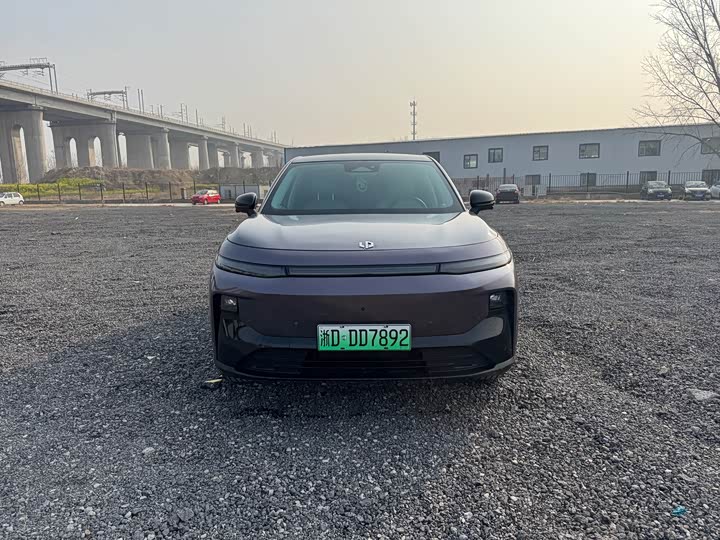 Фото 1 - Leapmotor B10