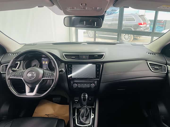 Фото 7 - Nissan Qashqai