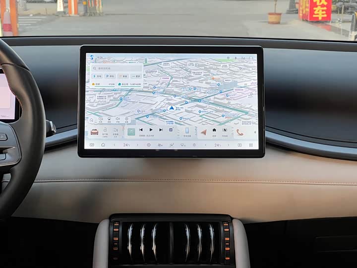 Фото 9 - BYD Yuan Plus