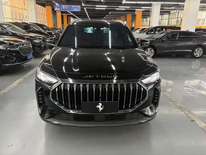 Photo 2 - Jetour X70 Plus