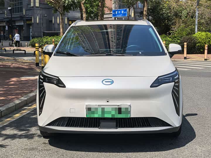 Фото 2 - GAC Aion Y