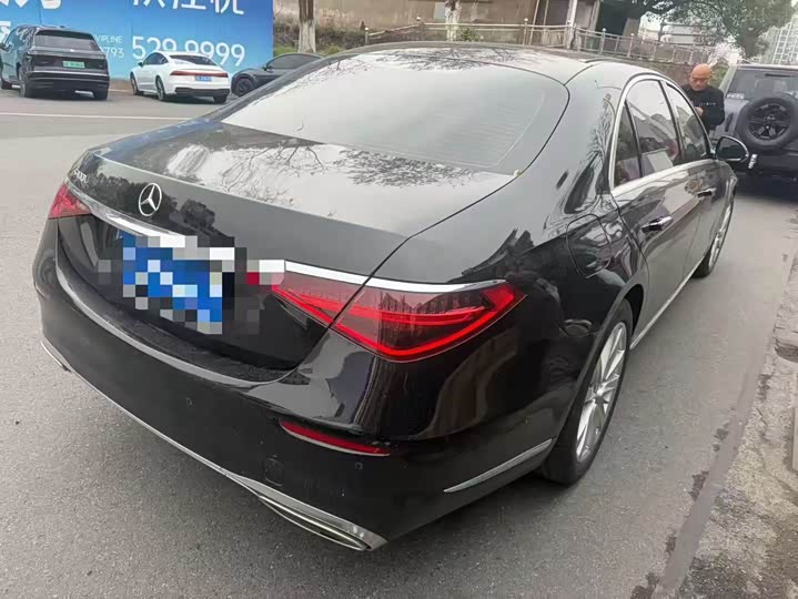 Фото 5 - Mercedes-Benz S-Class