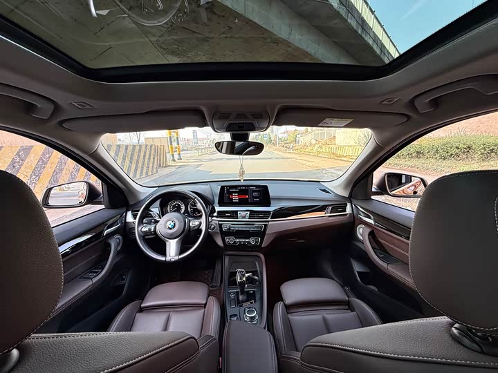 Фото 7 - BMW X1