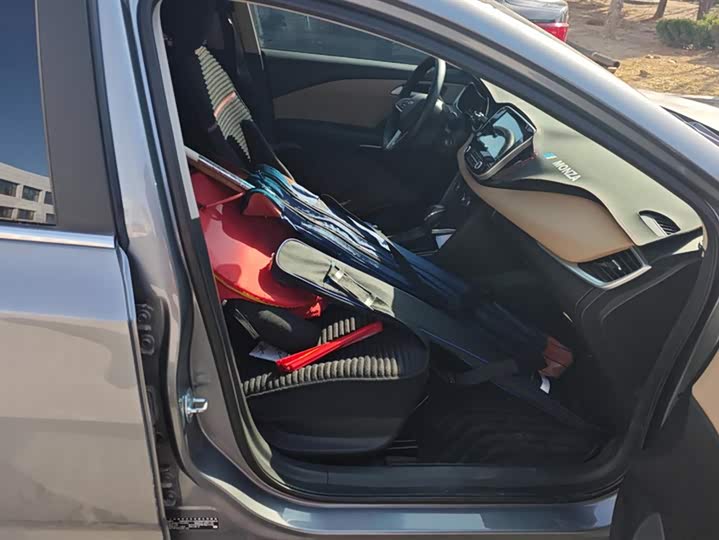 Фото 8 - Chevrolet Monza