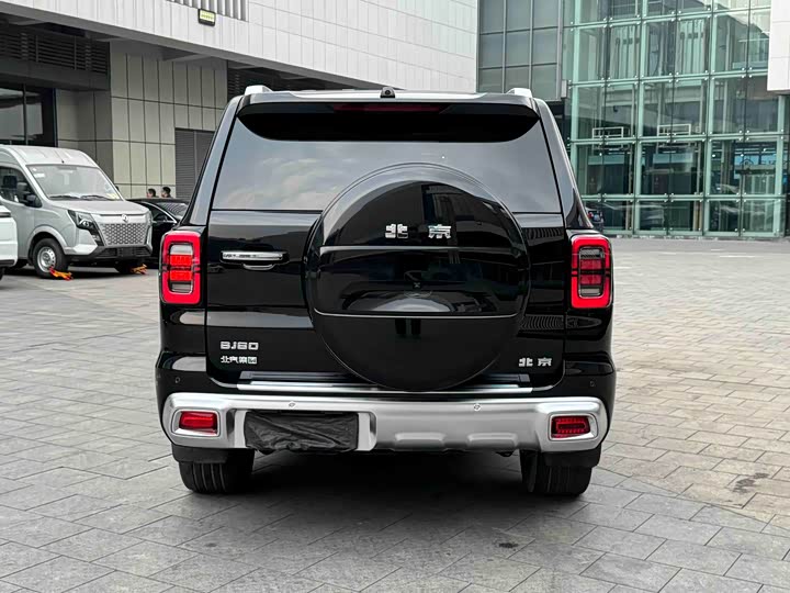 Фото 8 - BAIC Beijing BJ60