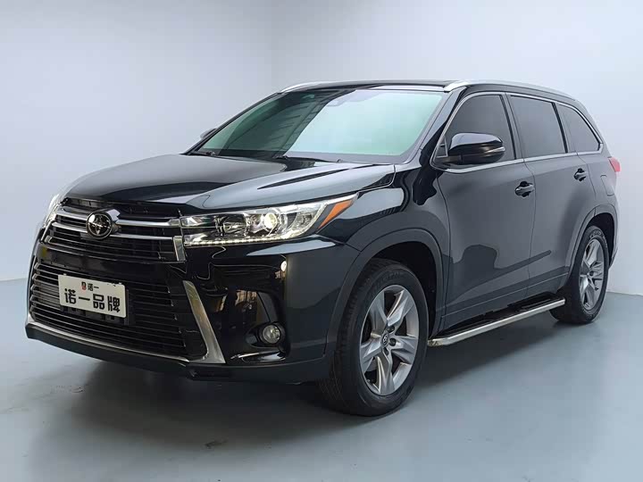 Photo 1 - Toyota Highlander