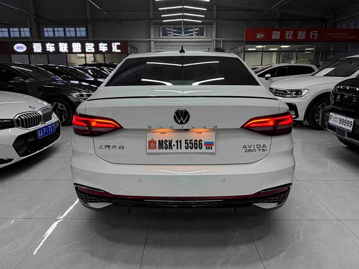 Фото 5 - Volkswagen Lavida