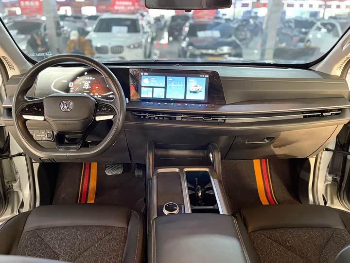 Фото 9 - Changan Hunter Plus FL