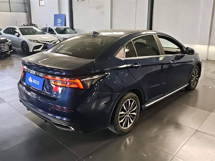 Фото 3 - Chery Omoda S5 (Arrizo 5 Plus)