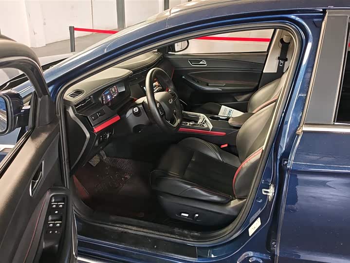 Фото 9 - Chery Omoda S5 (Arrizo 5 Plus)