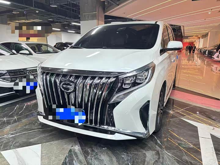 Photo 1 - GAC Trumpchi M8