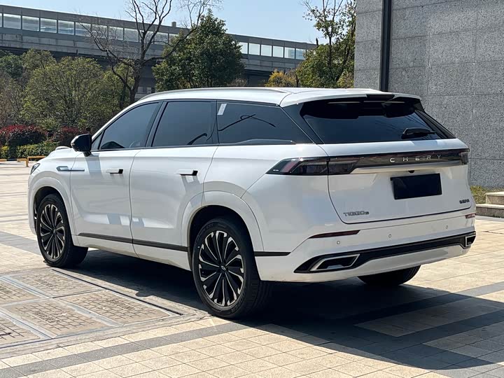 Фото 4 - Chery Tiggo 9