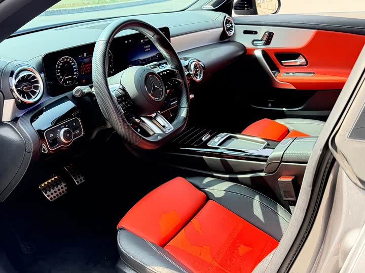 Фото 5 - Mercedes-Benz CLA-Class AMG