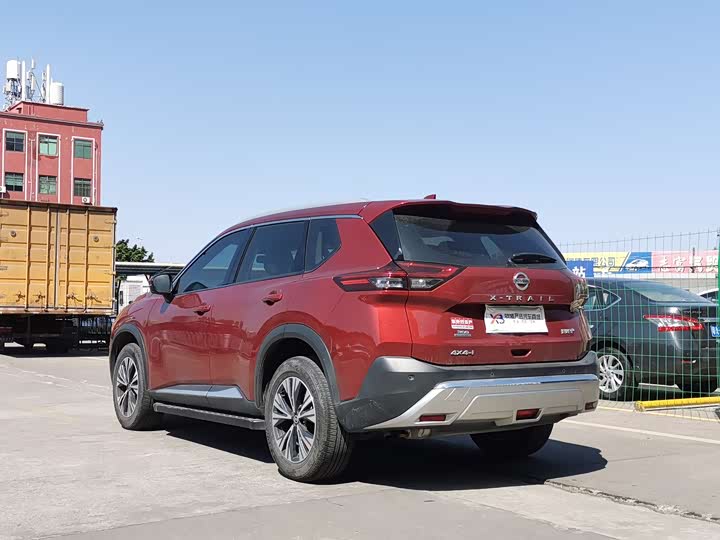 Фото 6 - Nissan X-Trail