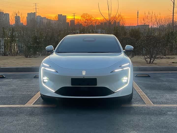 Фото 3 - Avatr 12