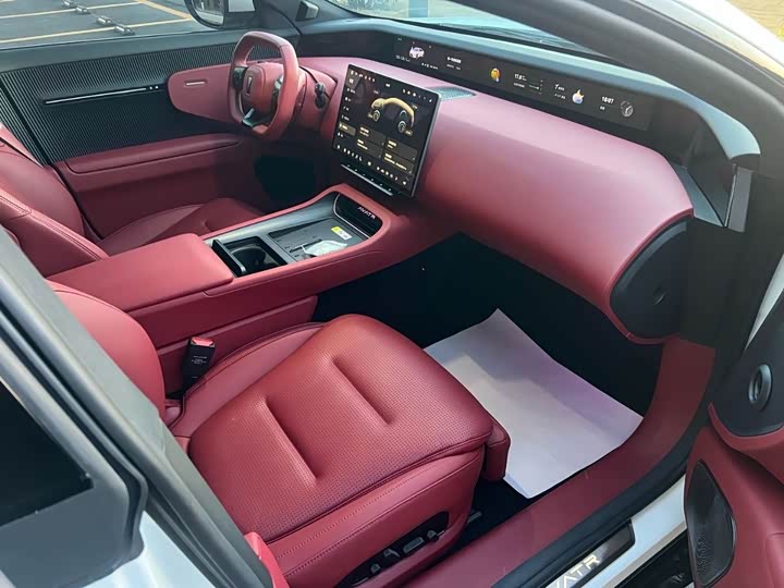 Фото 6 - Avatr 12