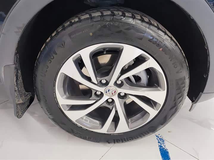 Фото 6 - Buick Envision Plus