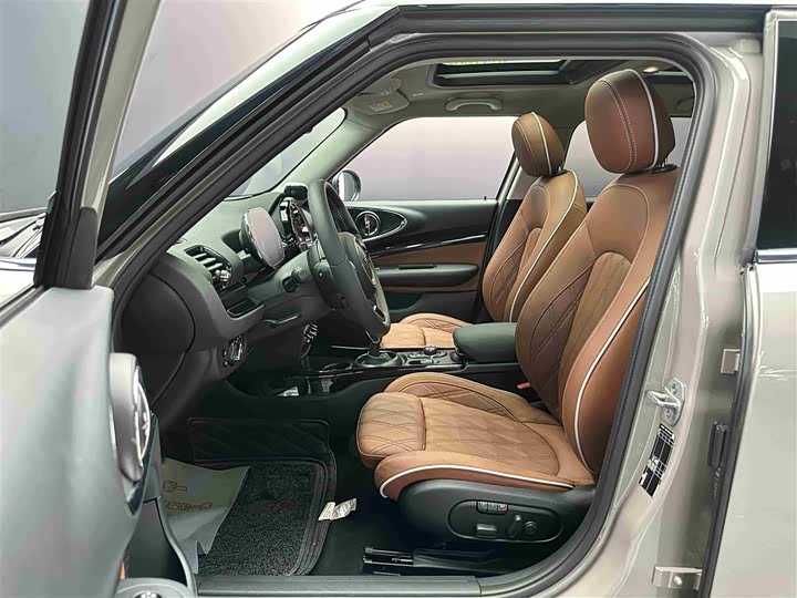 Фото 5 - Mini Clubman