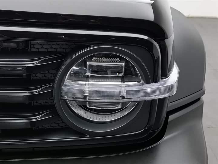 Фото 7 - Tank 300