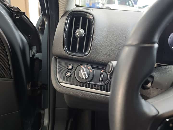 Фото 7 - Mini Countryman