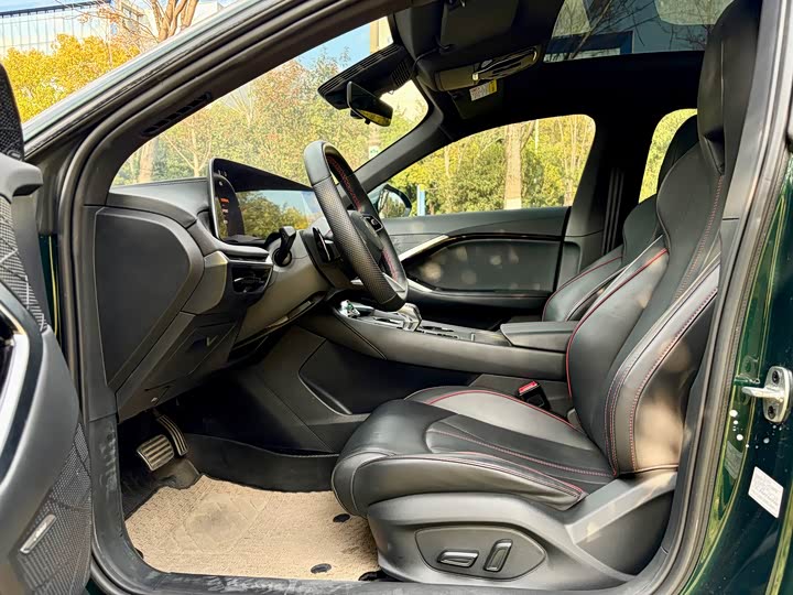 Фото 7 - MG Motor 7