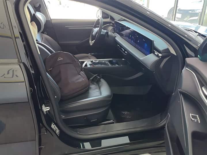 Photo 8 - Ford Mondeo