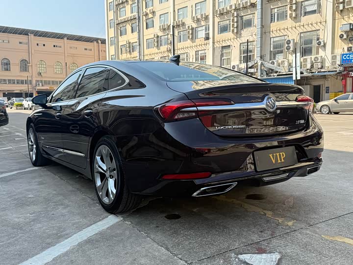 Фото 6 - Buick LaCrosse