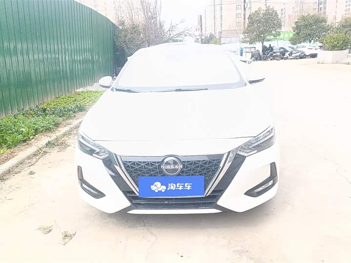 Фото 2 - Nissan Sylphy