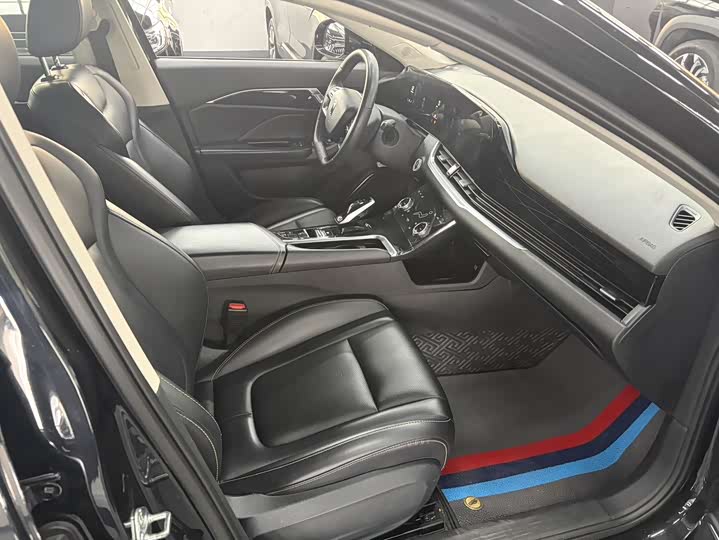 Фото 4 - Bestune B70