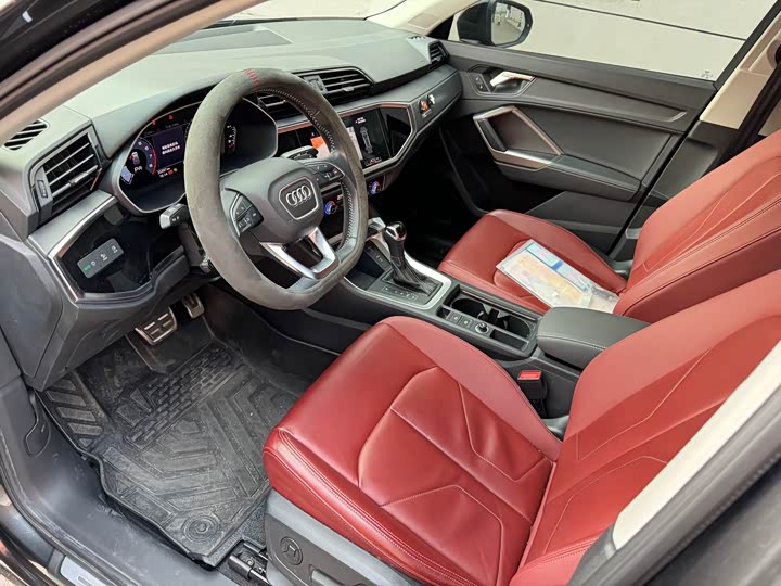 Фото 9 - Audi Q3