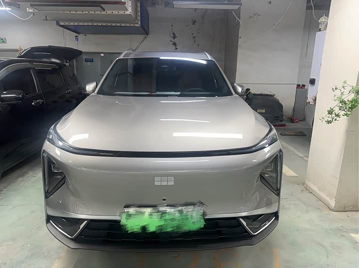 Photo 1 - Geely Galaxy L7