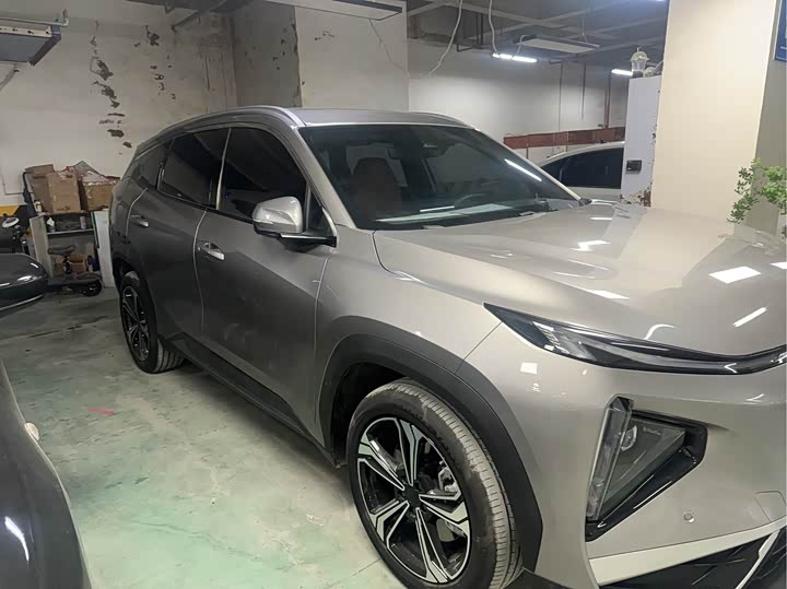 Photo 3 - Geely Galaxy L7