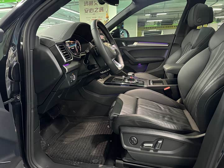 Фото 5 - Audi Q5L