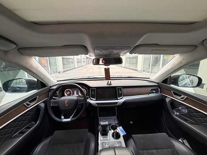 Фото 9 - Hongqi HS7