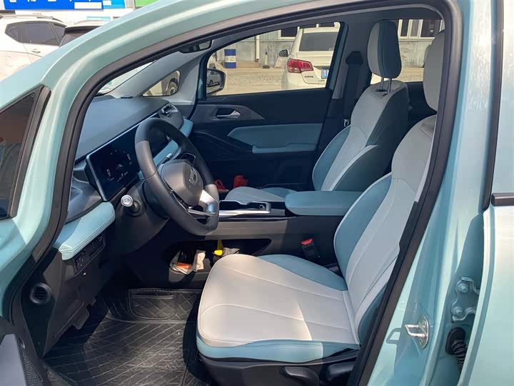 Фото 9 - Geely Geometry E Firefly