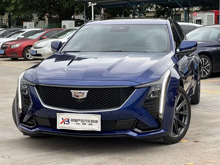 Фото 2 - Cadillac CT5