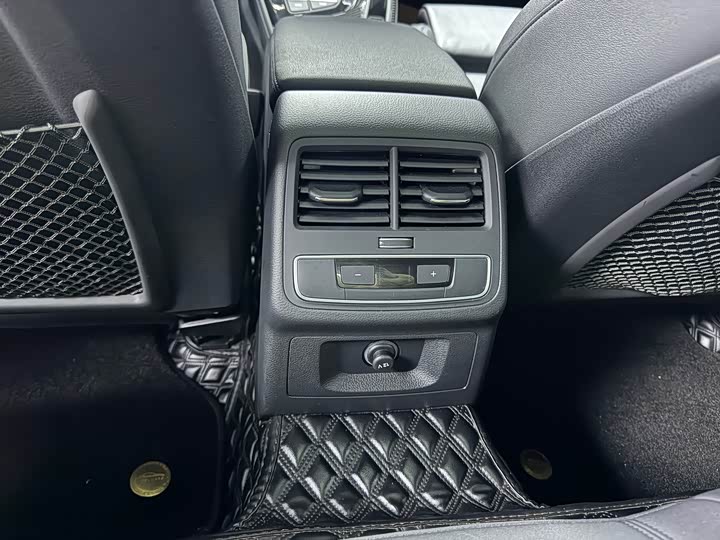 Фото 6 - Audi A5